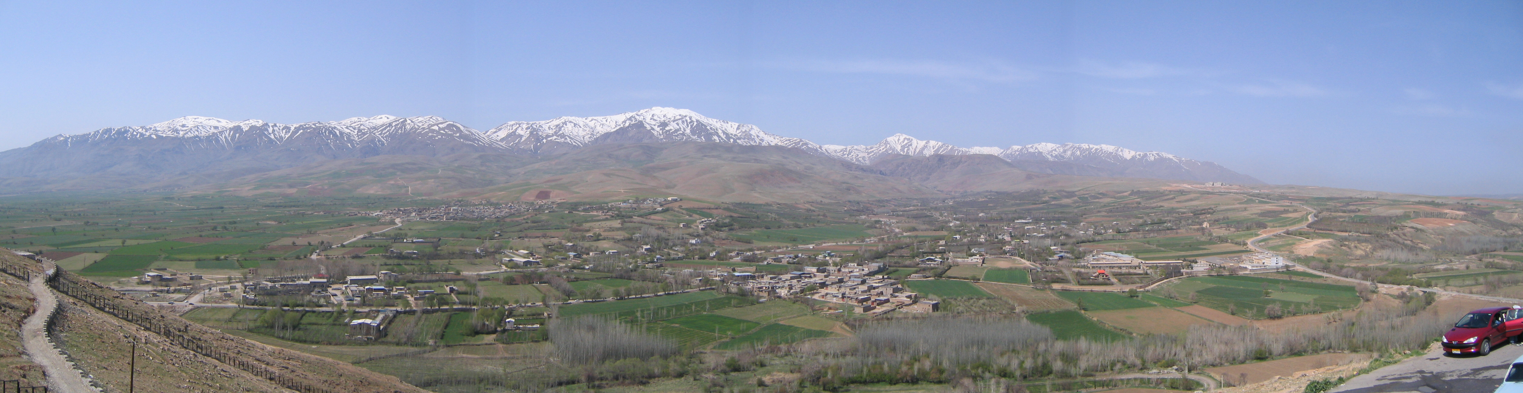 نمایی از شهر بروجرد 