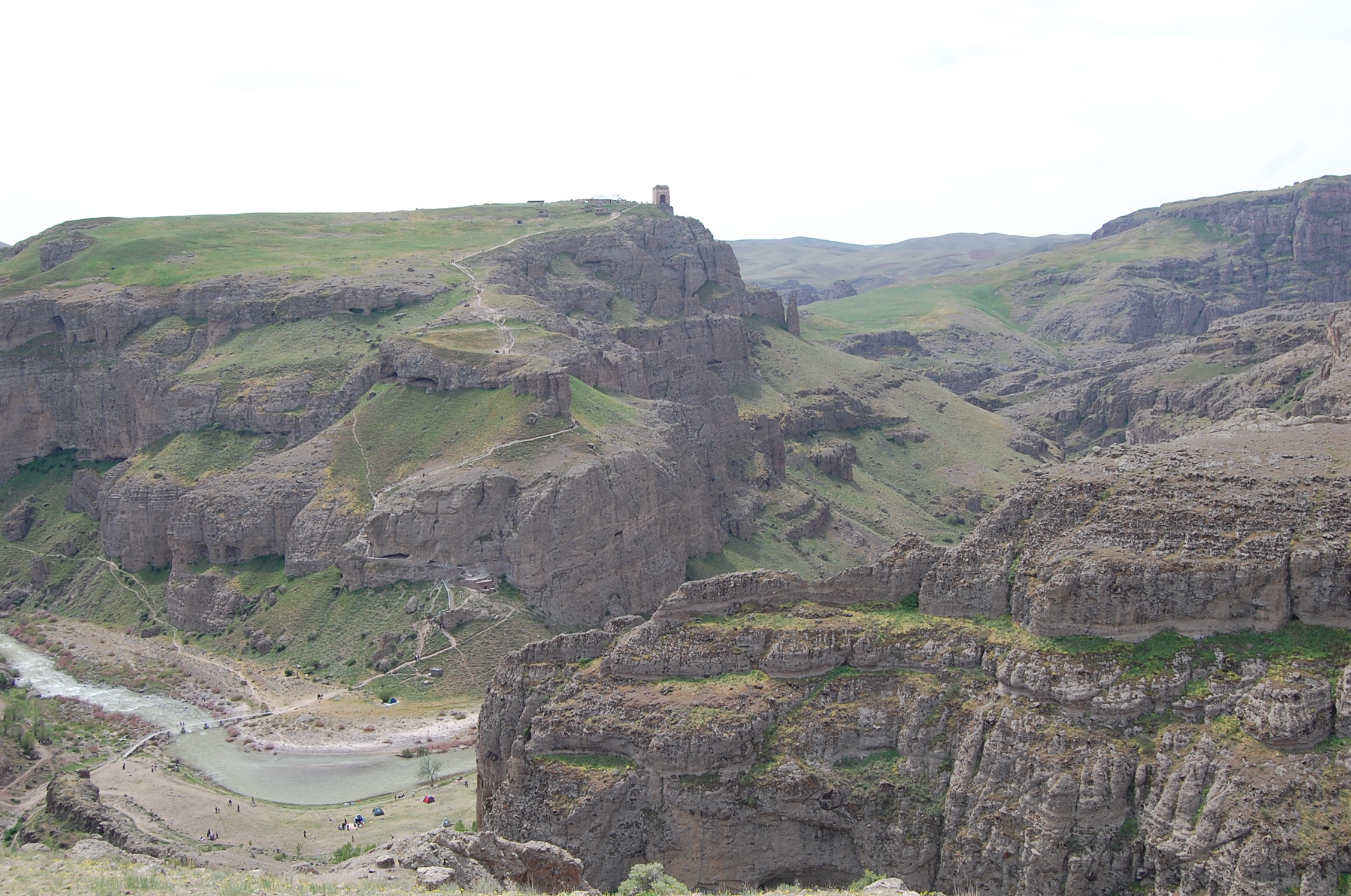 Zahhak Castle 