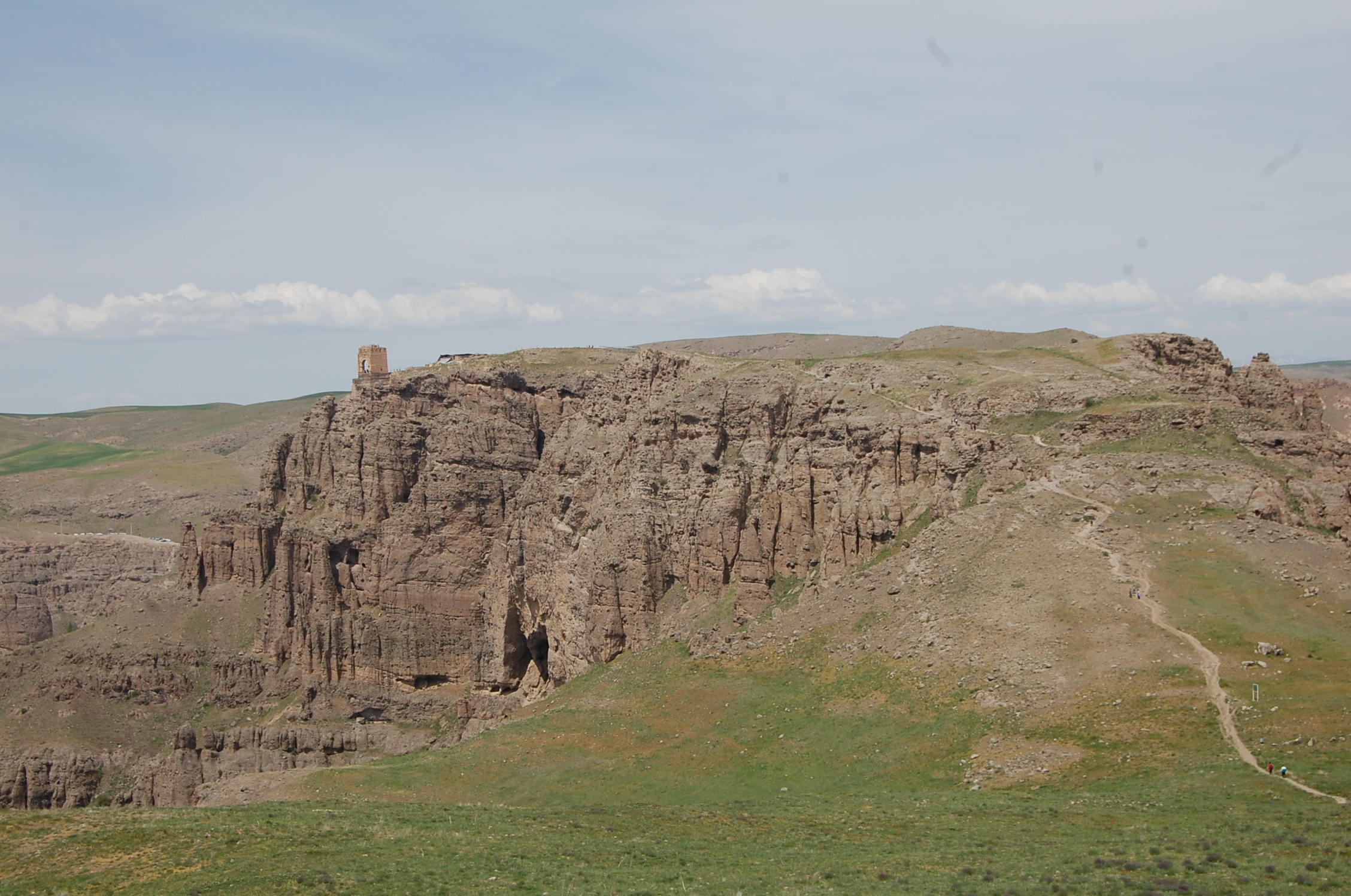 Zahhak Castle 