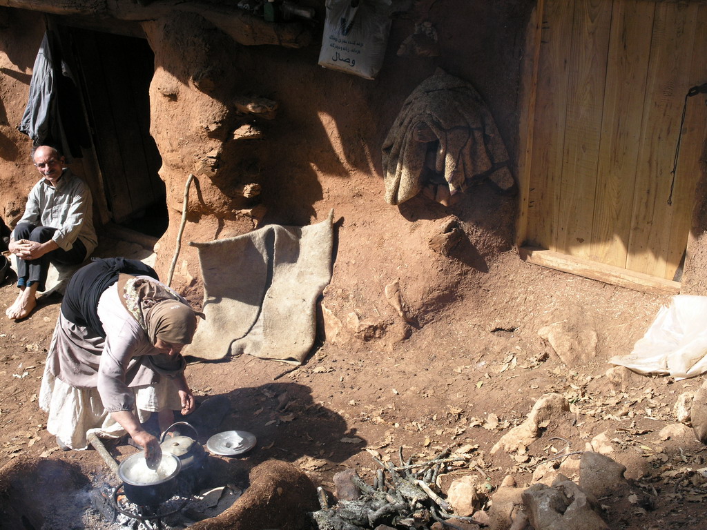 خانه ییلاقی روستایی در کوه درفک 