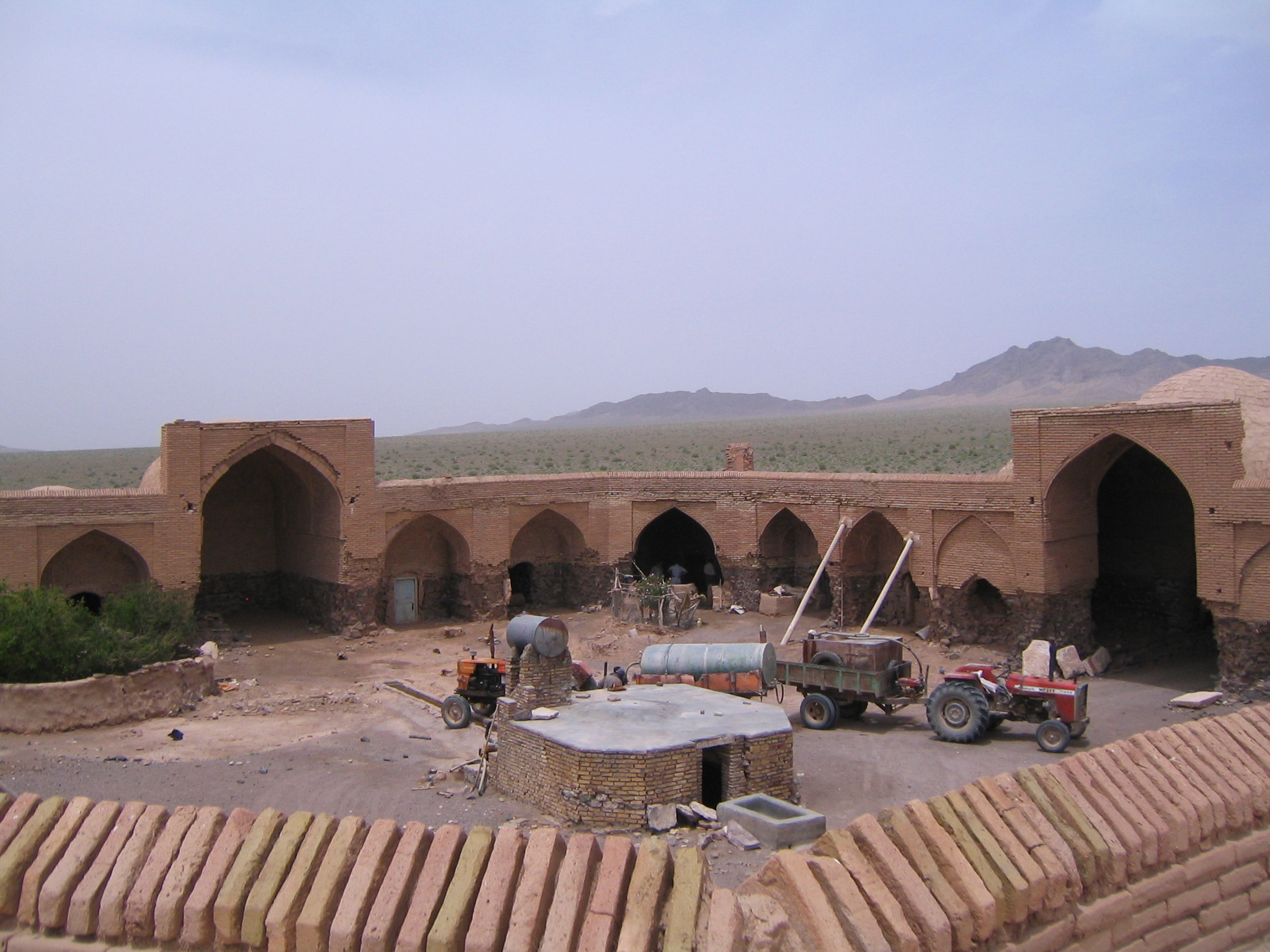 Ghale Khargooshi Caravansary 