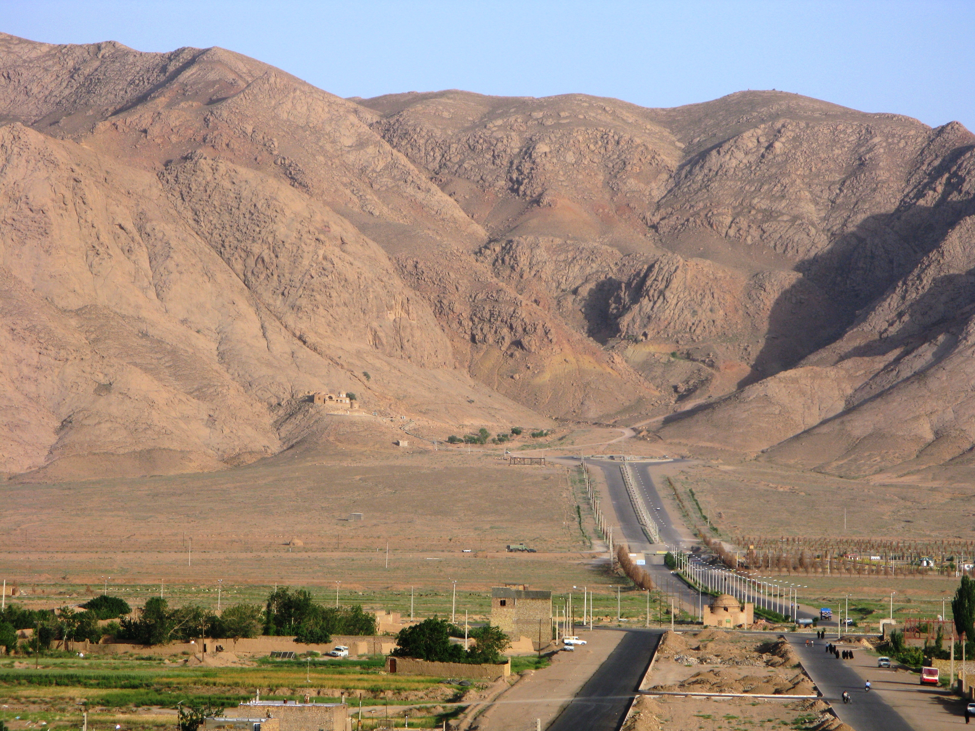 مقبره بوذرجمهر قاینی 