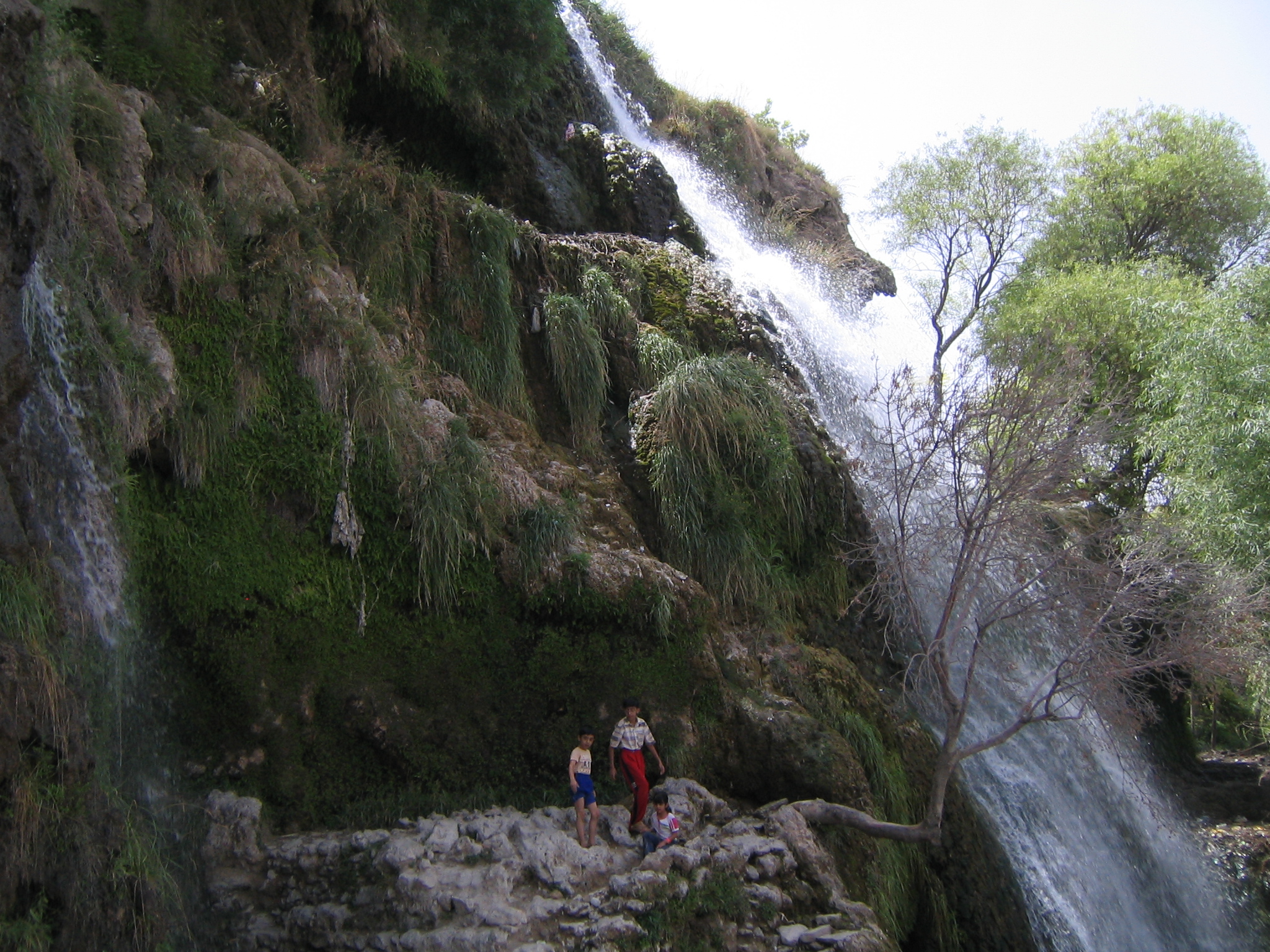 Nyasar Waterfall 