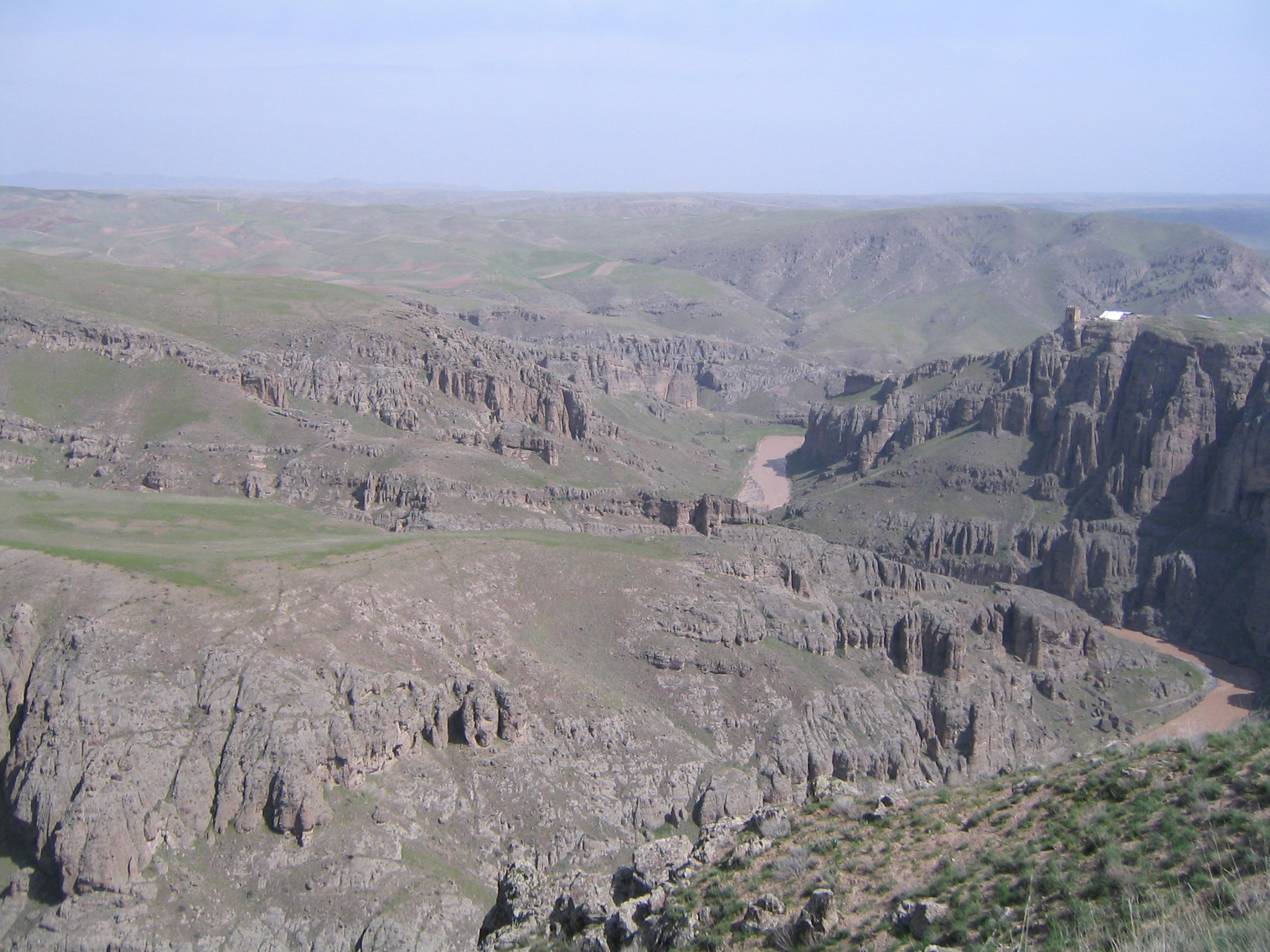 Zahhak Castle 