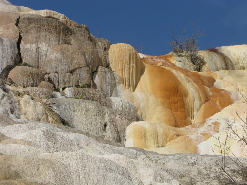 Sangrood mineral water spring 