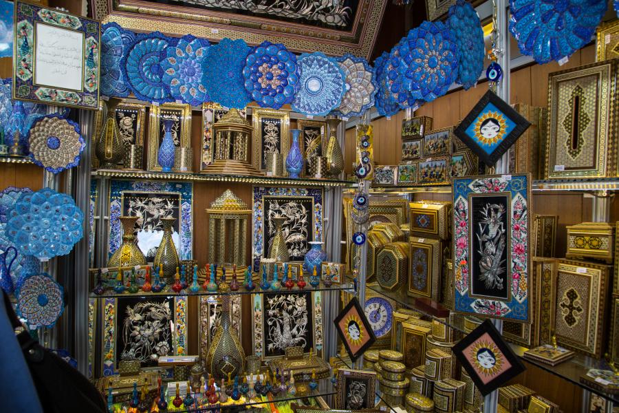 Val Bazaar in Shiraz 